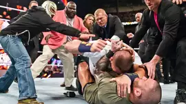 Плейлист: Массовые драки, которые приходилось разнимать