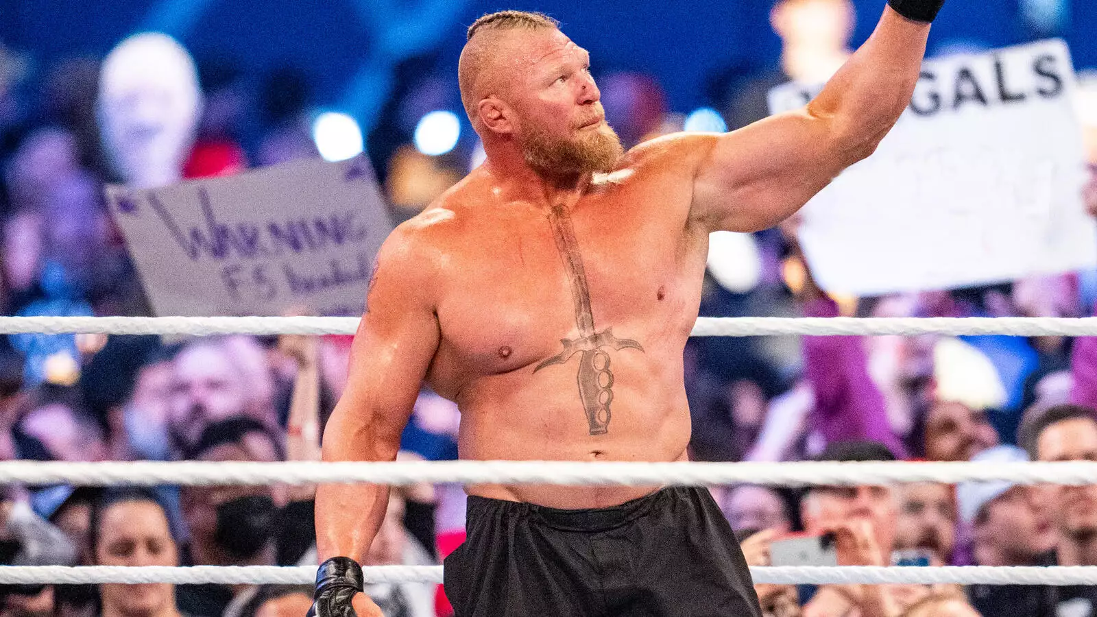 Плейлист: Эпичные празднования победителей Royal Rumble