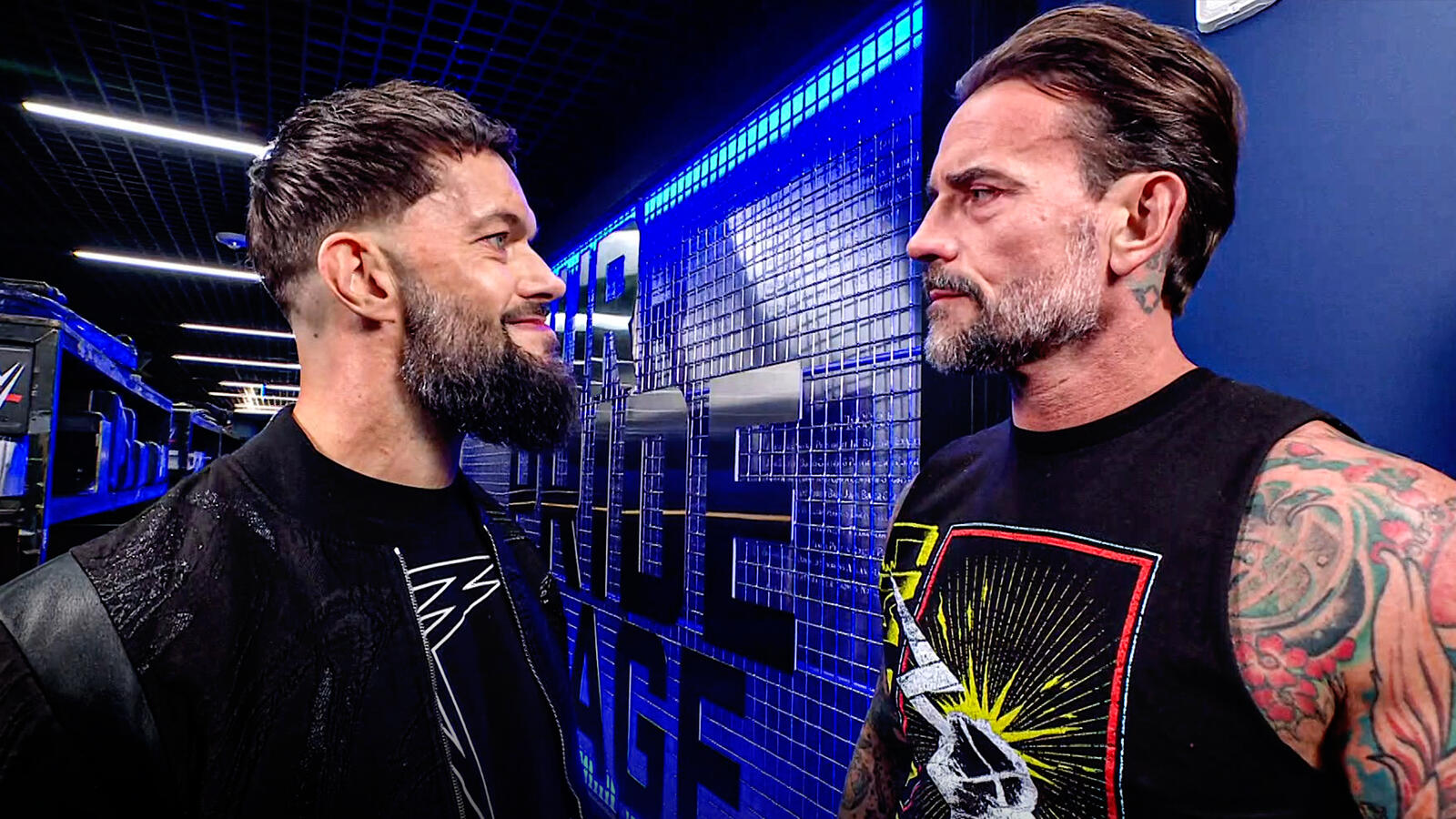 СМ Панк на Raw дал Финну Балору интересный совет; Стефани Вакер вернулась на ринг после травмы и другое