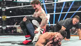 Чем закончился матч СМ Панка и Финна Балора за мировое чемпи...