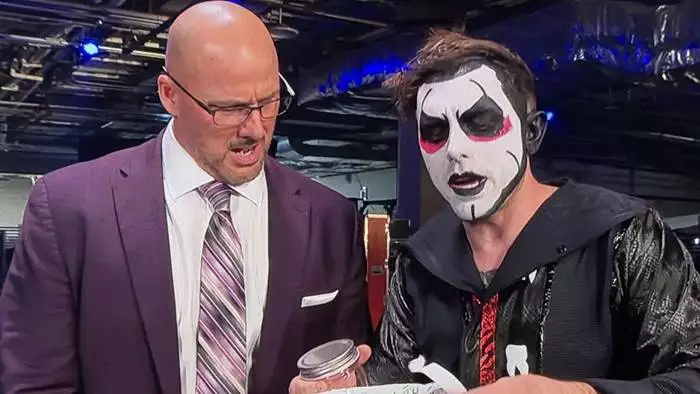 Данхаузен наложил своё первое проклятье в WWE; Риа Рипли появится на ближайшем эфире SmackDown и другое