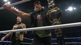 Адам Коупленд и Кристиан Кейдж идут за командными чемпионств...