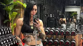 Риа Рипли ответила фанатам на критику ее внешности: Покажите...