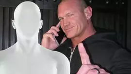 Ветераны рестлинга раскрыли, кто может стоять за звонком Рэн...