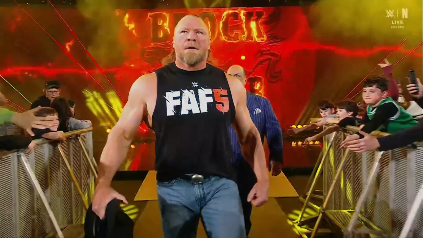 Пол Хейман упомянул Дина Эмброуза на Raw; Чем закончилось появление Брока Леснара?