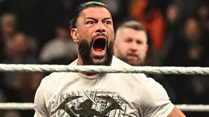 Чем закончился финальный сегмент Raw 23 марта с СМ Панком и Романом Рейнсом?