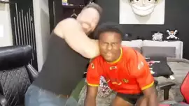 ЛА Найт напал на IShowSpeed во время прямой трансляции