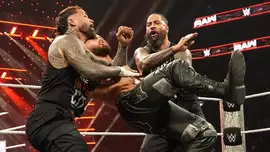 Чем закончился матч Усо и Vision на Raw 23 марта?; Результат...