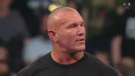 Рэнди Ортон привёл с собой неожиданного человека на SmackDow...