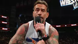 СМ Панк на Raw отправил послание Пэту Макафи и ТКО