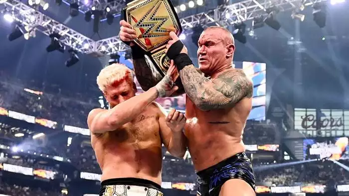 Коди Роудс получил травму на WrestleMania 42; Рэнди Ортон изначально должен был выиграть чемпионство
