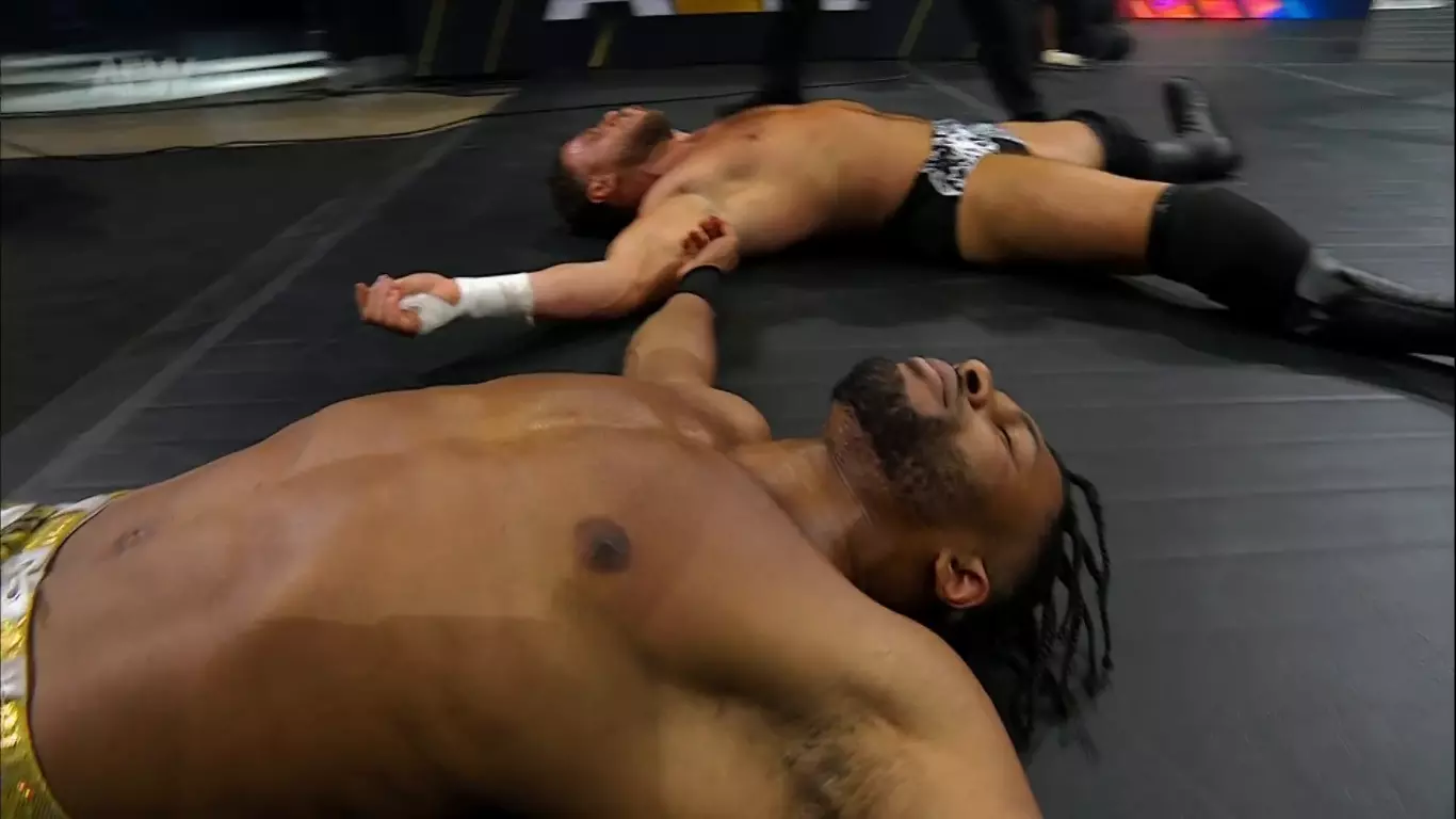 Чем закончился матч Кевина Найта и MJF за чемпионство TNT на Dynamite 29 апреля?