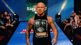 Эрик Янг уволен из TNA, WWE проявляют к нему интерес