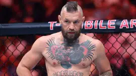 Конор Макгрегор на UFC 329 впервые за 5 лет вернулся к октаг...