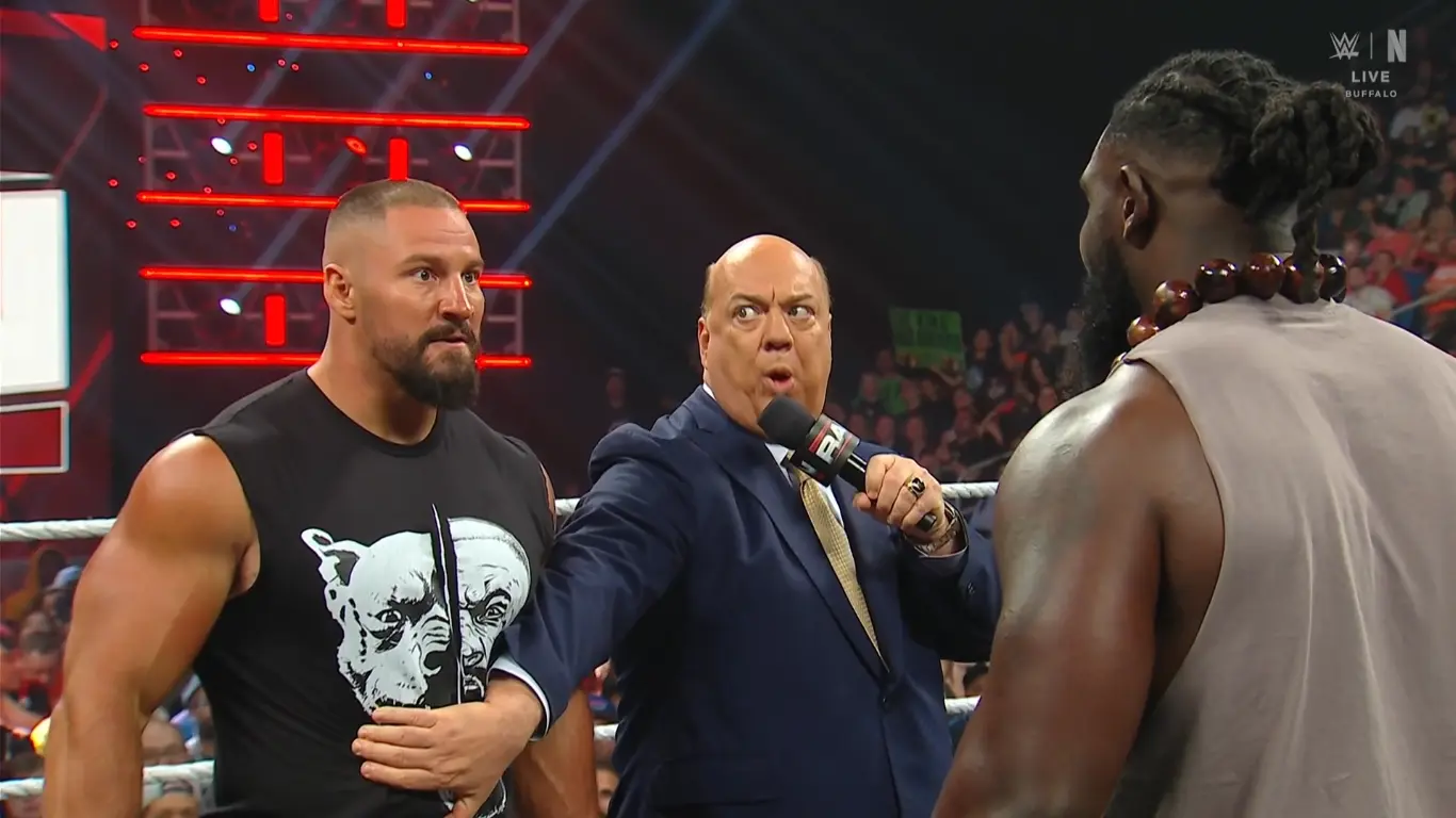 WWE объявили дату матча Брона Брейкера против Оба Феми