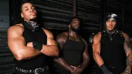 Закулисная реакция на дебют новой группировки; WWE рекламиру...