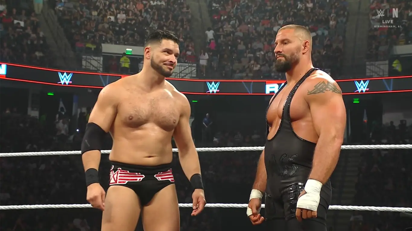 Чем закончился мужской квалификационный матч к Money in the Bank на Raw в Бирмингеме?