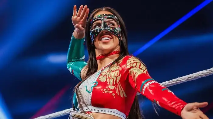 Чем закончилась первая защита чемпионства женщин WWE Челси Грин? Результат матча за командные титулы ААА