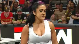 Большое обновление по контракту Бэйли с WWE