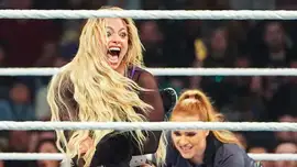 Почему WWE решили вернуть Лив Морган мировой титул на Money ...