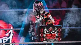 Пента представил кастомный кейс Money in the Bank
