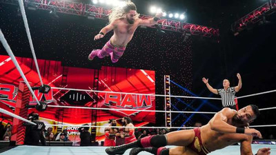 Звезда WWE Томмазо Чампа Уморительно провалил поединок с Рэнди Ортоном Из Ниоткуда