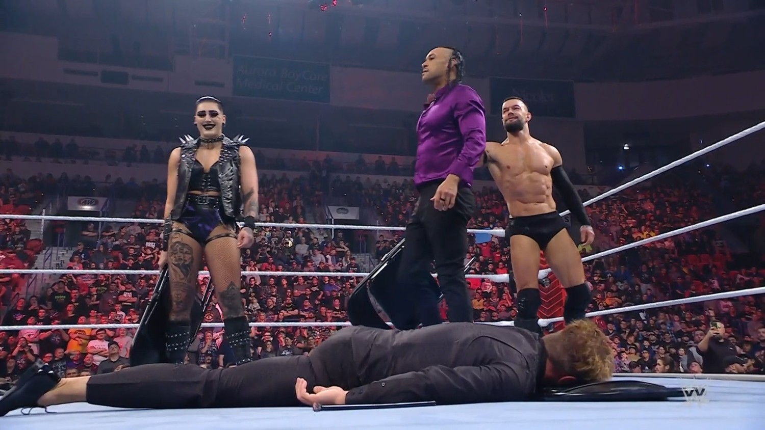 Результаты WWE Monday Night Raw 06.06.2022