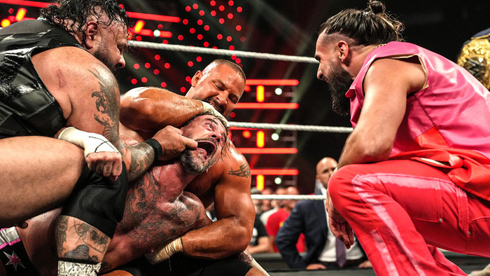 Результаты WWE Monday Night Raw 11.08.2025