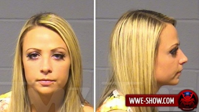 Эмма была арестована перед RAW