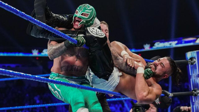 WWE планируют перевести Рэя Мистерио в командный дивизион SmackDown