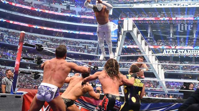 WWE всё еще заинтересованы в проведении лестничного матча на Wrsetlemania 35
