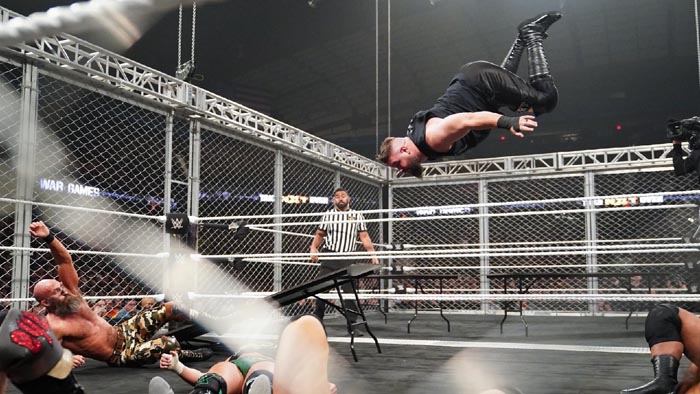 Появление Кевина Оуэнса на NXT TakeOver: WarGames.
